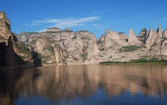 永靖县炳灵石林丹霞地貌地质公园旅游开发项目