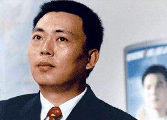 超越任正非,段永平到底有什么与众不同?